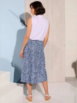 Jupe évasée Qualité Tissée 8 Jupe évasée Qualité Tissée -Promos Mode Exquise Boutique 002.00ZUK91645 008.005