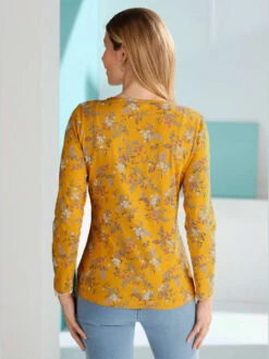 T-shirt Fleurettes Fantaisie Encolure Ronde Manches Longues -Promos Mode Exquise Boutique 025.00ZUK05542 A01.005