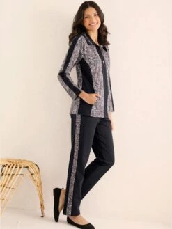 Promos Mode Exquise Boutique 18 Pantalon En Jersey Coulisse Et Lien à Nouer